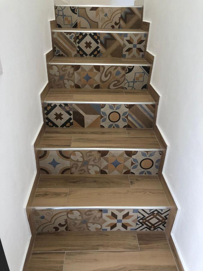 טרפאני Charme Apartments מראה חיצוני תמונה