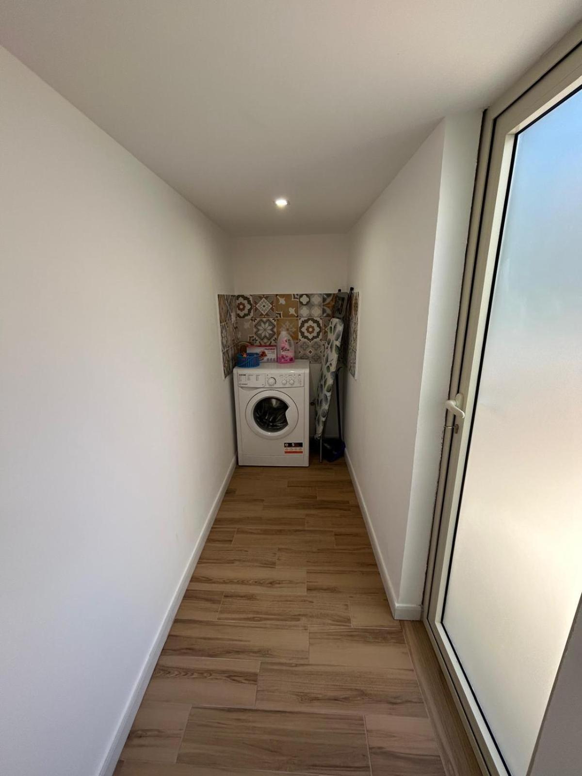 טרפאני Charme Apartments מראה חיצוני תמונה